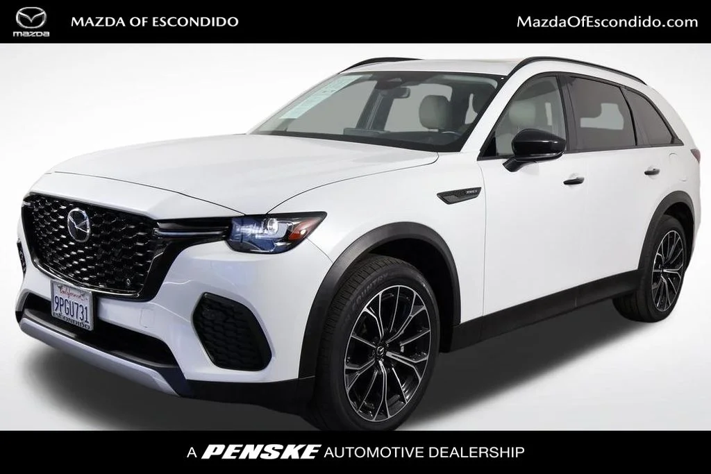 2025 Mazda CX-70 PHEV Premium Package's photo