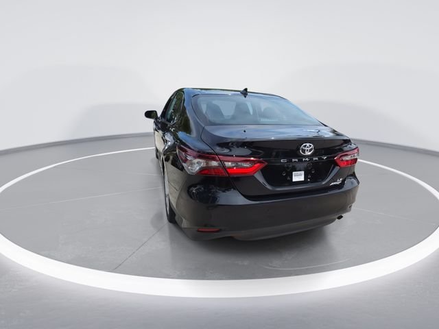 2024 Toyota Camry LE - Photo 6