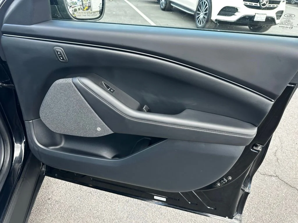 Used 2024 Black Ford Premium image 10