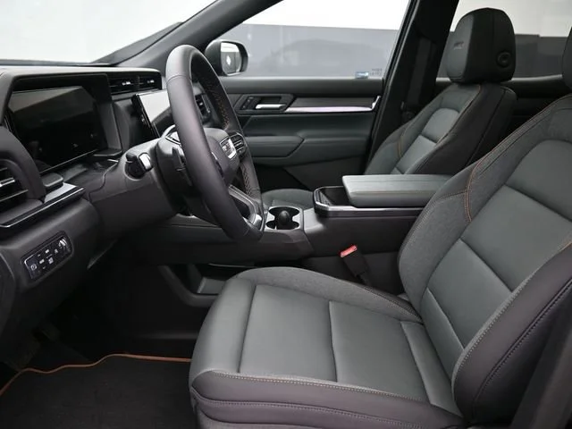 2026 GMC Terrain AT4 - Photo 10