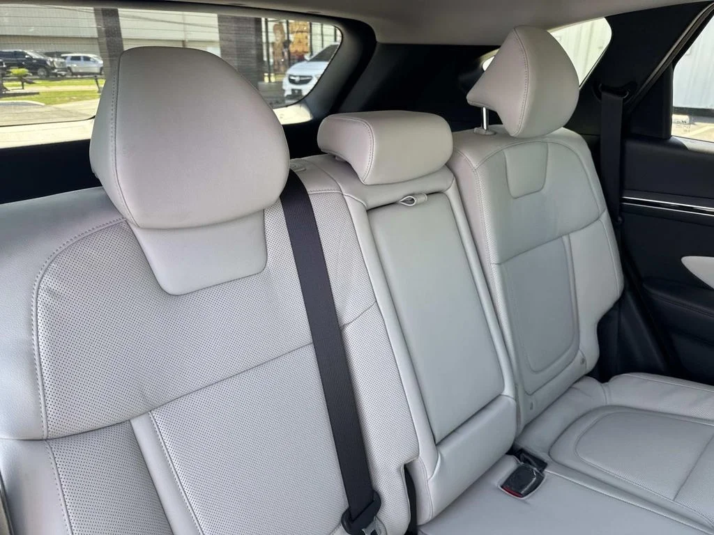 Used 2023 Gray Hyundai Limited image 9