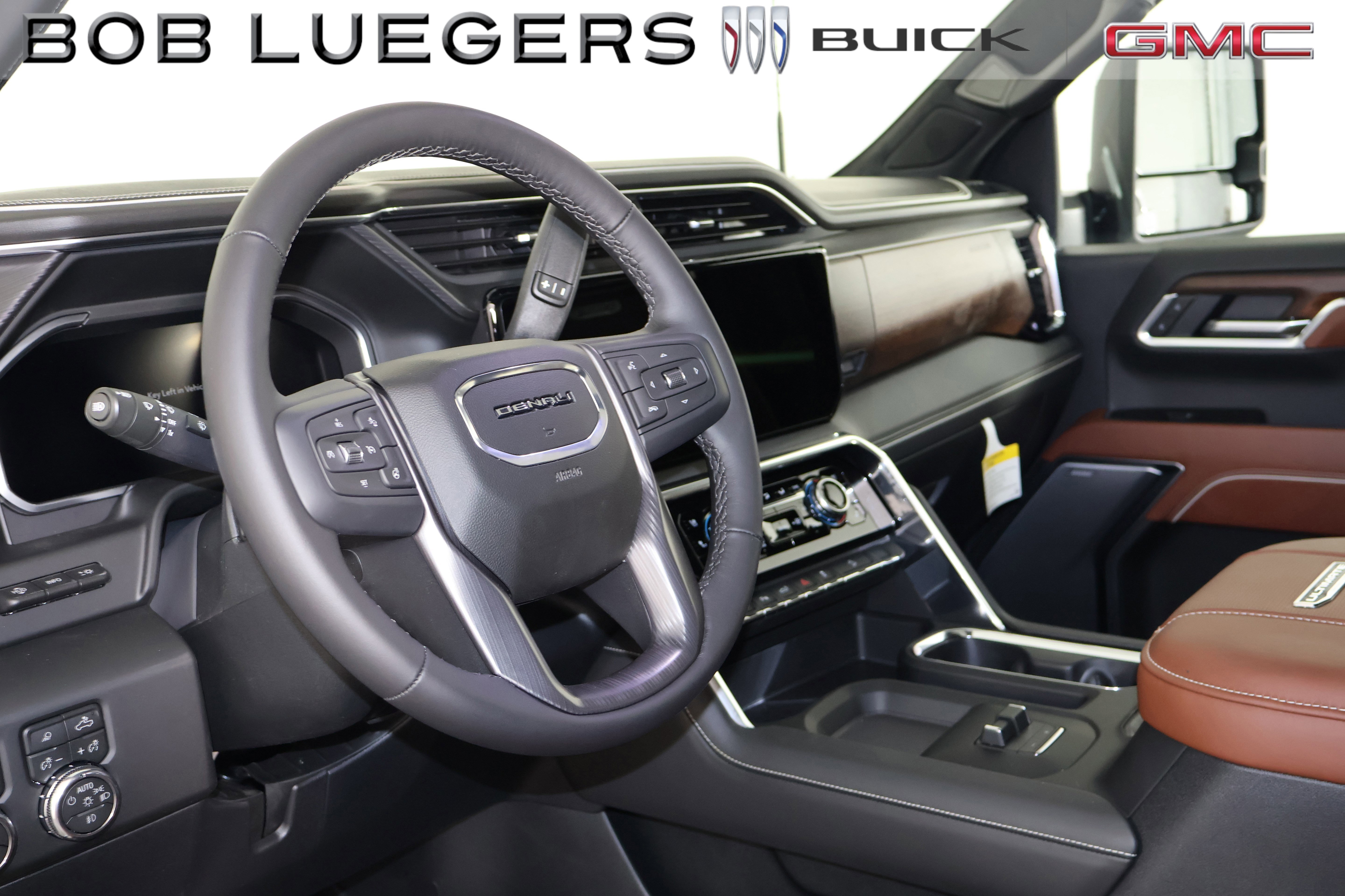 2026 GMC Sierra 2500HD Denali Ultimate - Photo 13