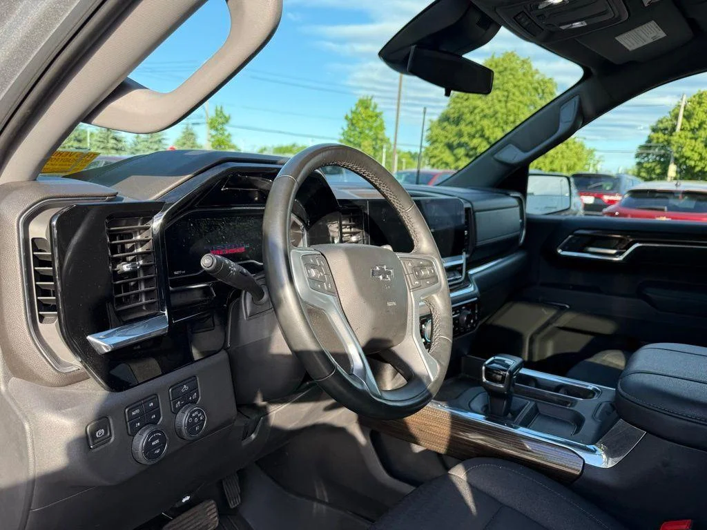 Used 2023 Sterling Gray Metallic Chevrolet LT Trail Boss image 8