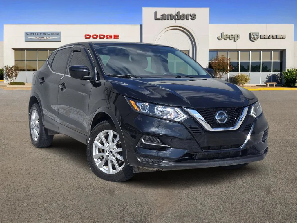 2022 Nissan Rogue Sport S