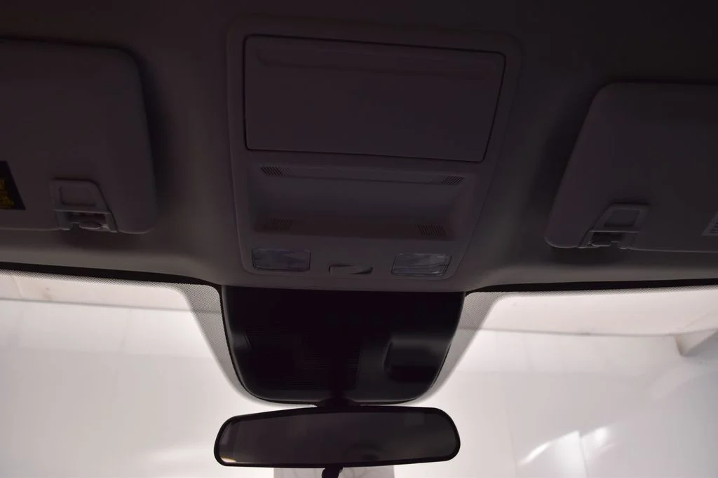 New 2026 Oxford White Ford XL image 13