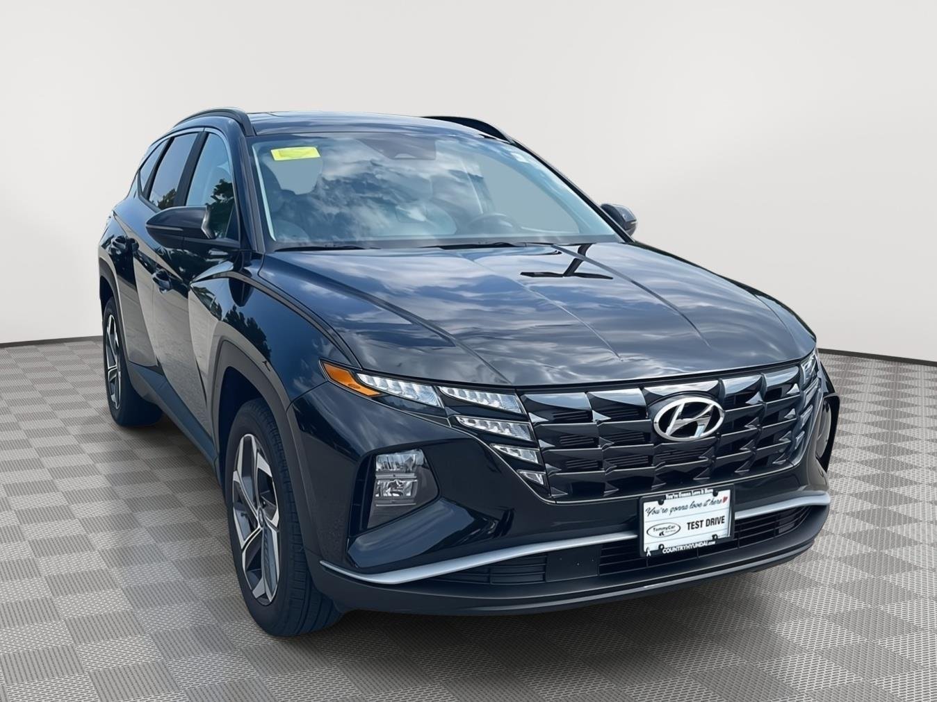 Used 2024 Black Pearl Hyundai SEL image 3