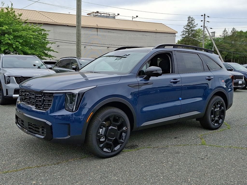 New 2026 Black Kia X-Line SX image 2