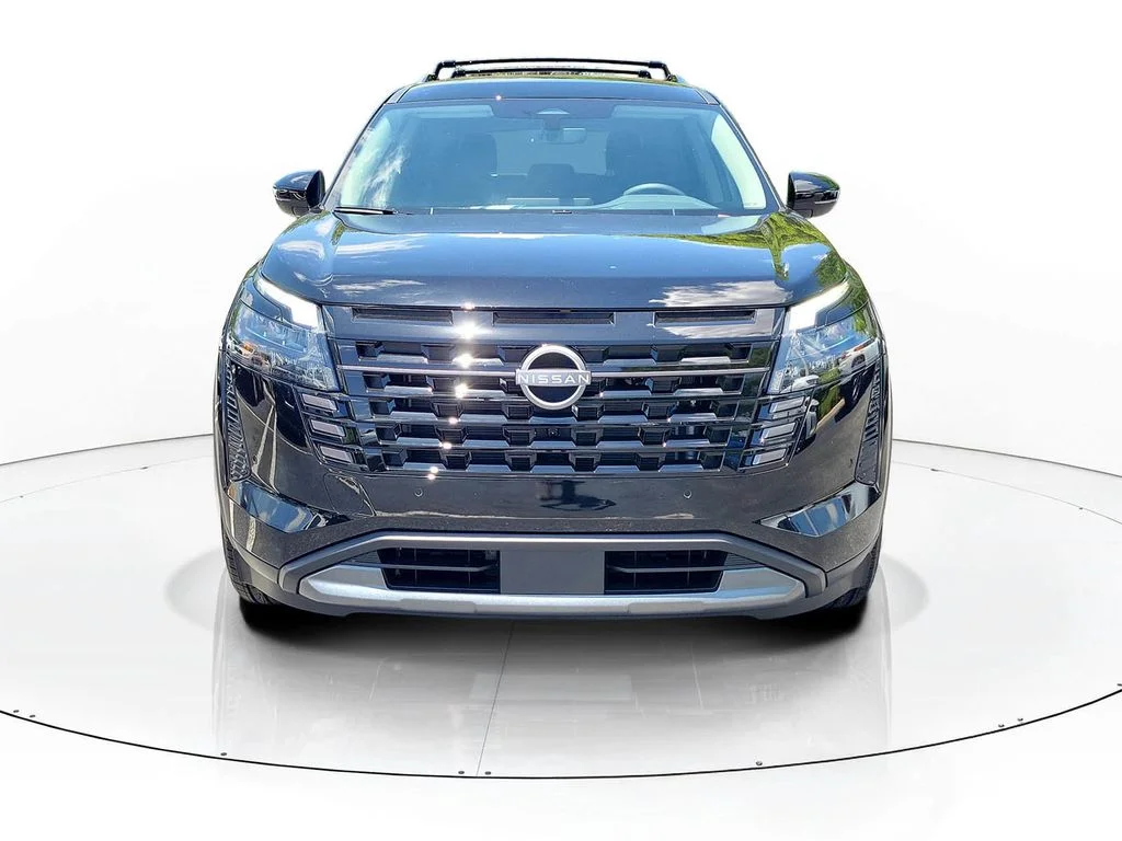 New 2026 Black Nissan SL image 3