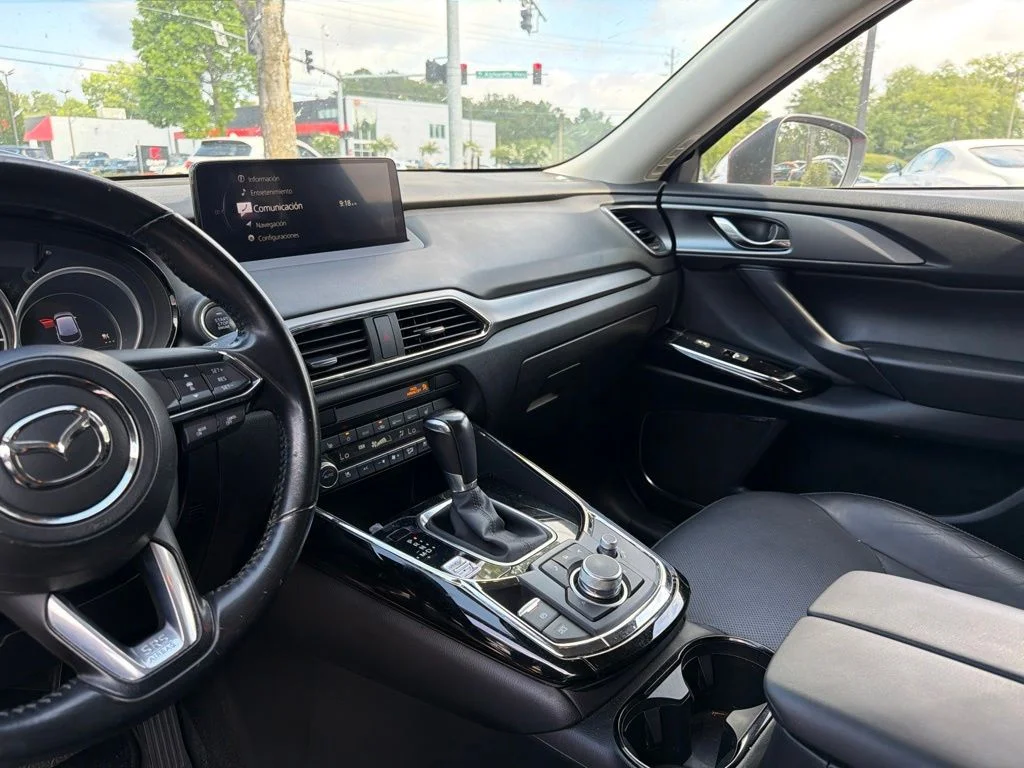 Used 2022 Red Mazda Touring Plus image 21