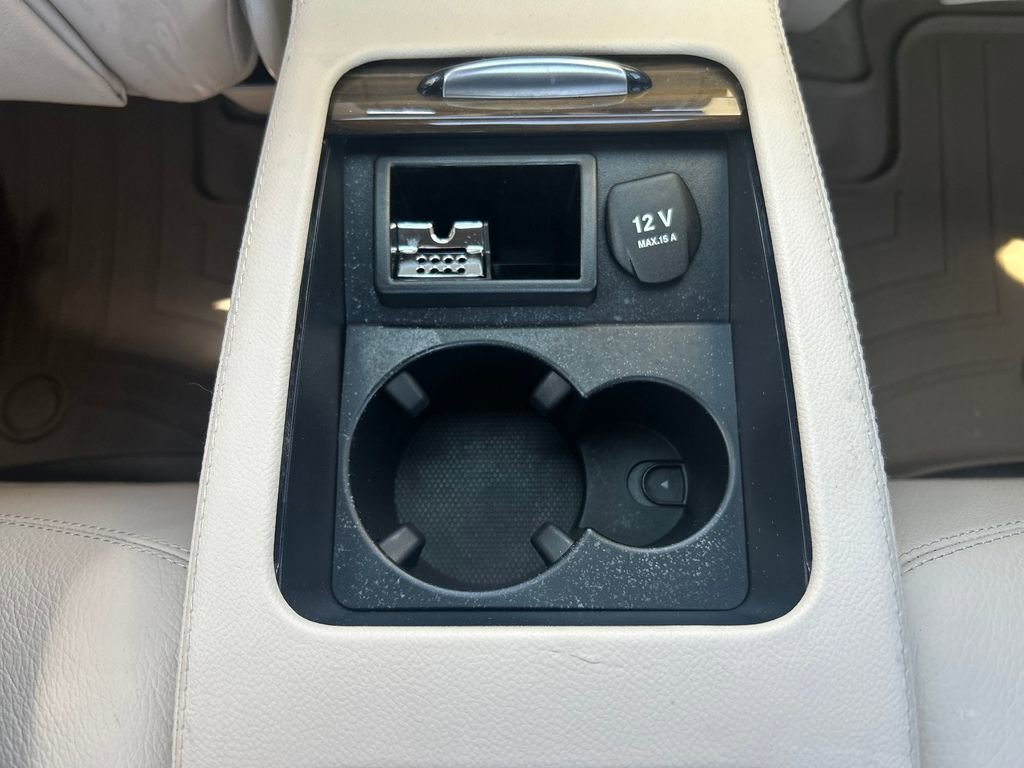 Used 2016 White Mercedes-Benz 4MATIC® image 15