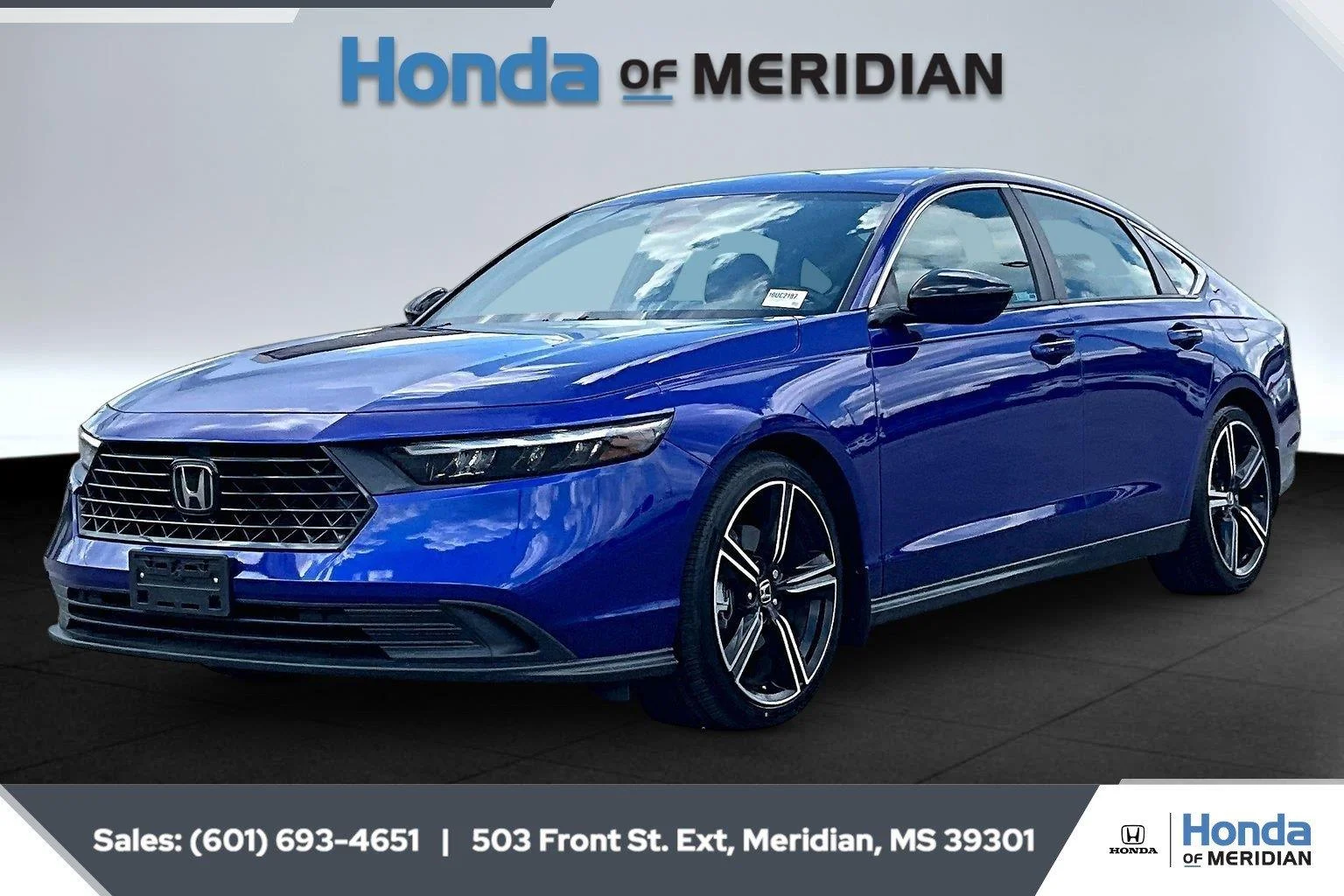 Used 2023 Still Night Pearl Honda Sport image 10