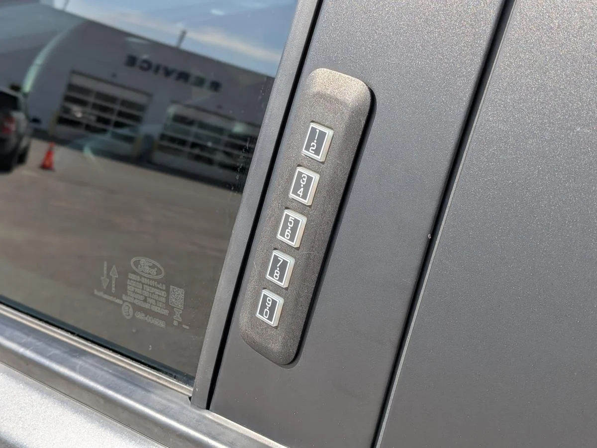 Used 2023 Grey Ford XLT image 12
