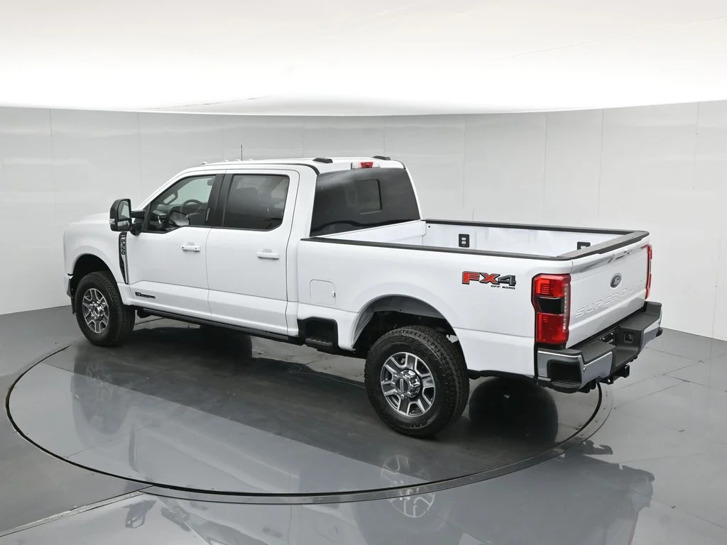 New 2026 Oxford White Ford Lariat image 44