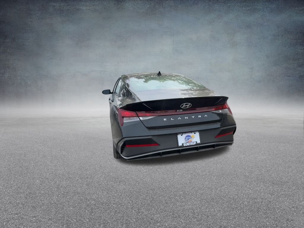 Certified Used 2025 Abyss Black Hyundai SEL Sport image 20