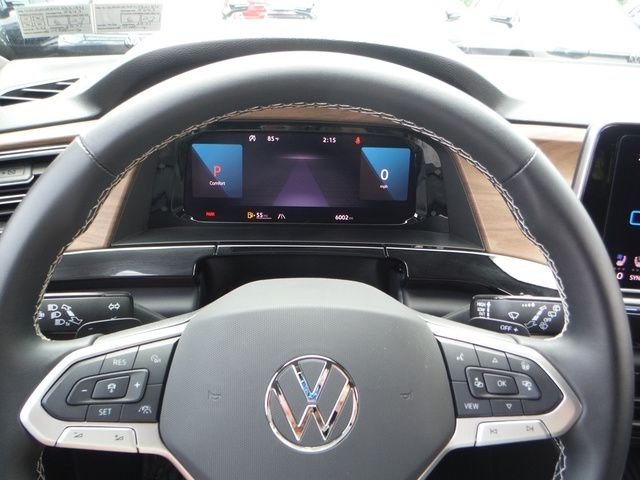 Used 2025 Black Volkswagen 2.0T SE image 24
