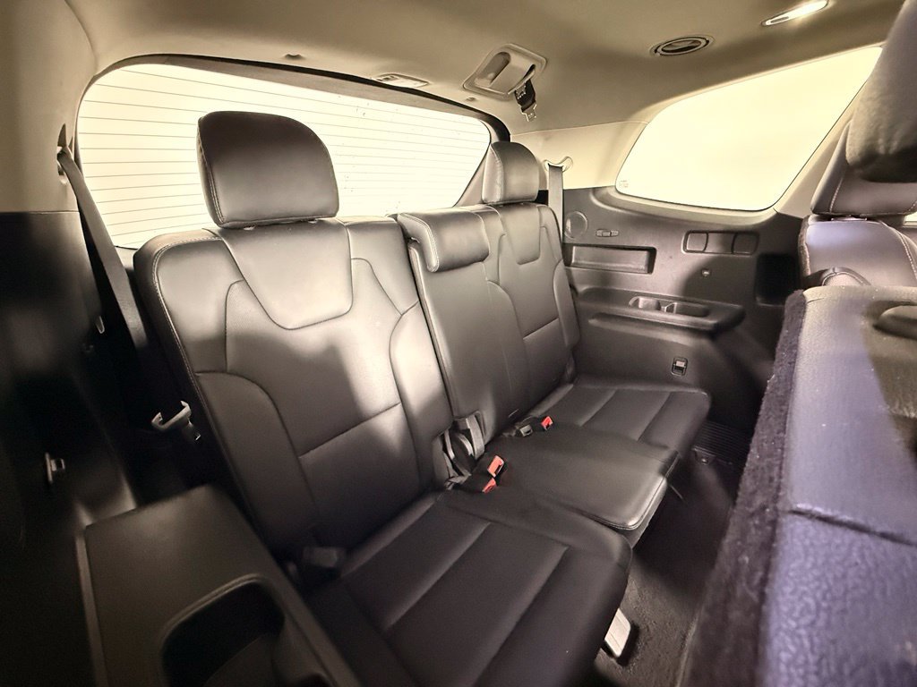Used 2022 Glacial White Pearl Kia SX image 25