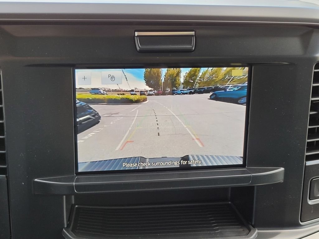 New 2026 Oxford White Ford F-350® XLT image 9