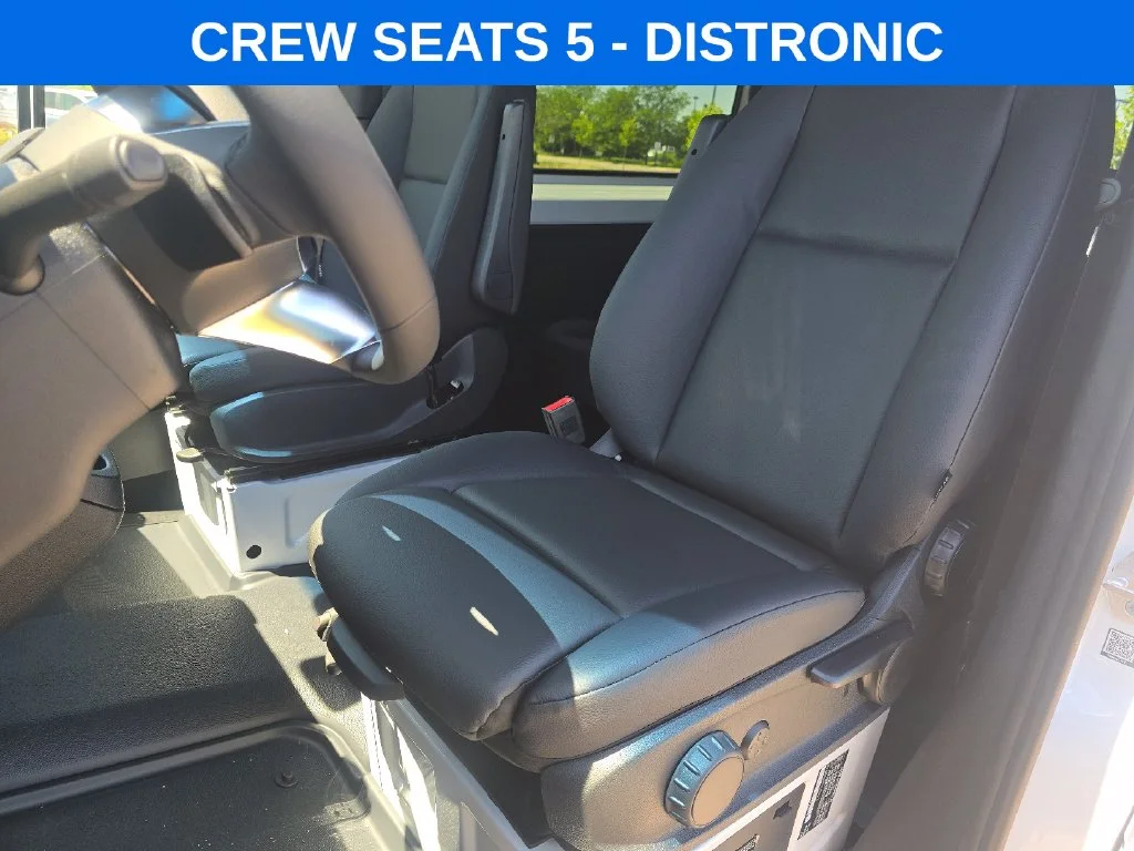 New 2026 Arctic White Mercedes-Benz Crew 144 WB image 18