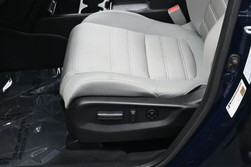 Certified Used 2022  Honda EX image 13