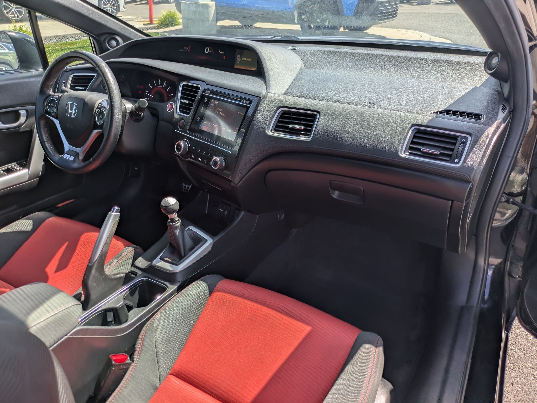 Used 2015 Crystal Black Pearl Honda Si image 29