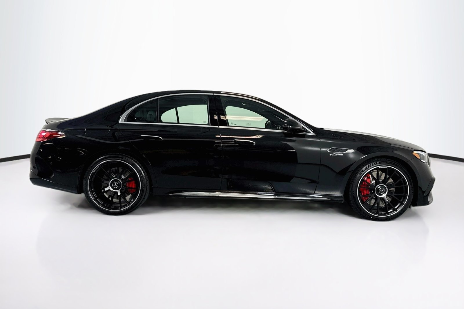 New 2027 Obsidian Black Metallic Mercedes-Benz AMG® E 53 Hybrid image 4
