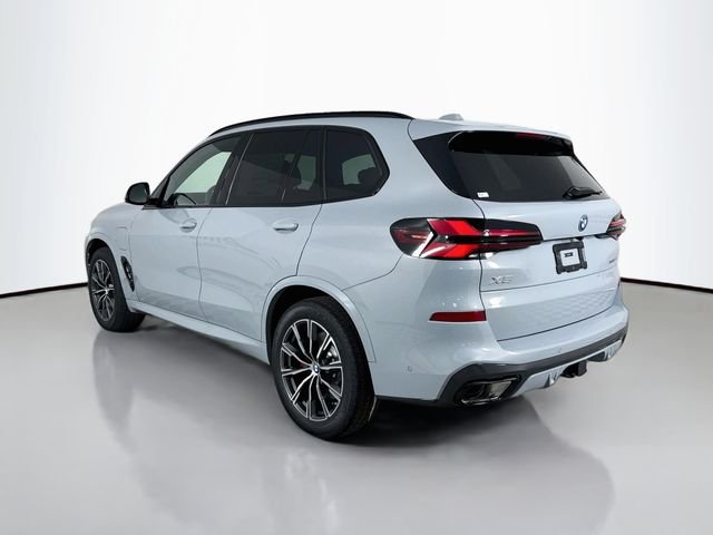 New 2026 Gray Metallic BMW xDrive50e image 5