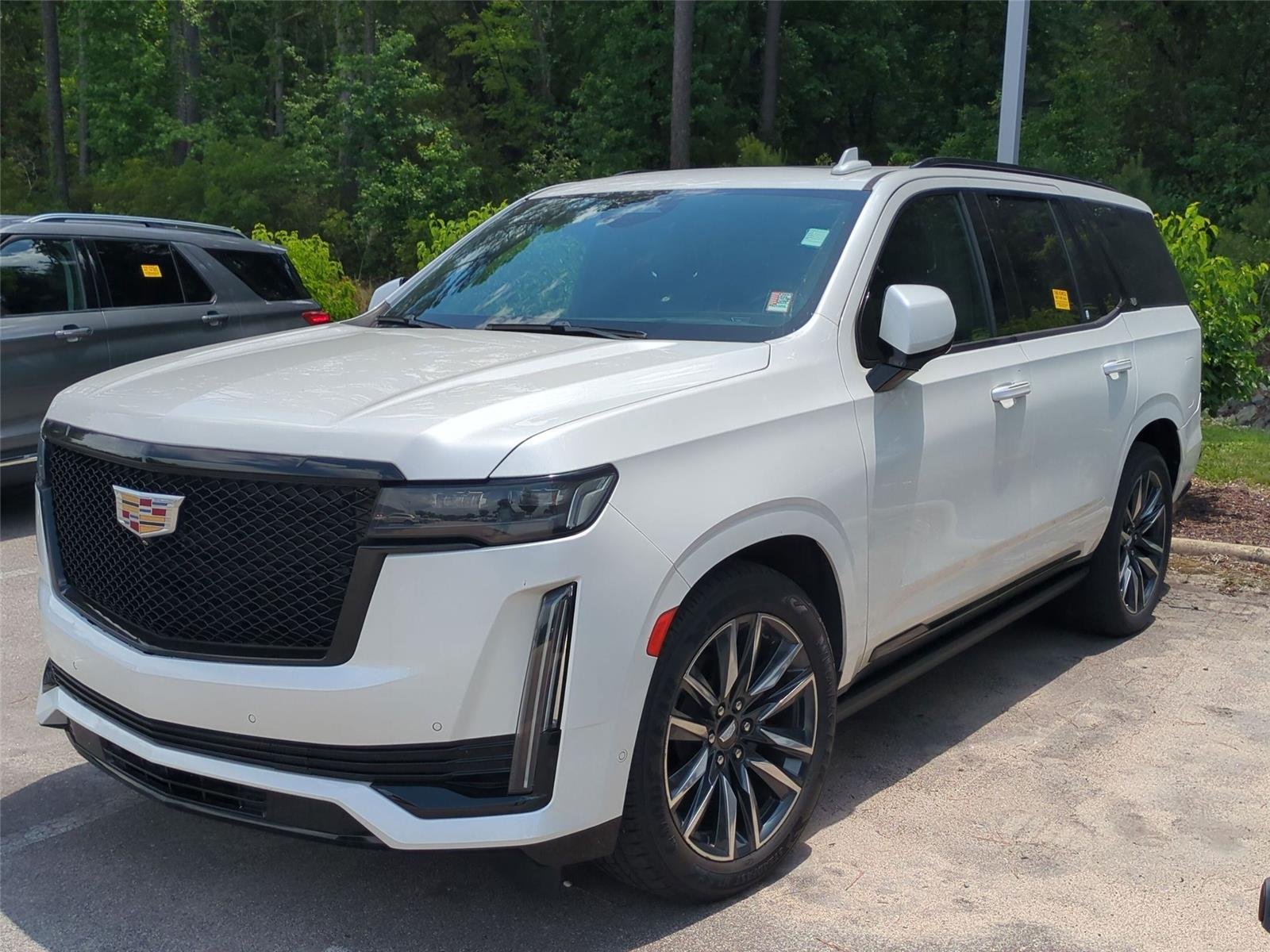 Used 2021 Crystal White Tricoat Cadillac Sport image 1