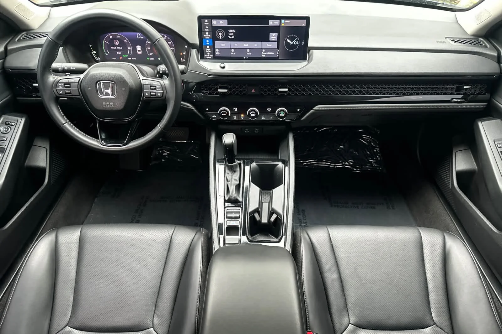 Used 2024 Canyon River Blue Metallic Honda EX-L image 3
