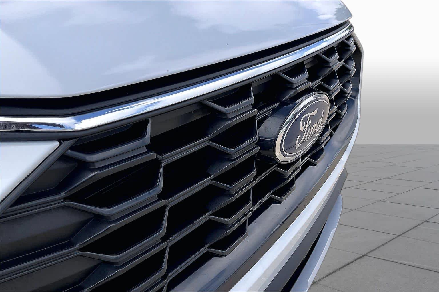 Used 2025 Space Silver Ford ST-Line image 26