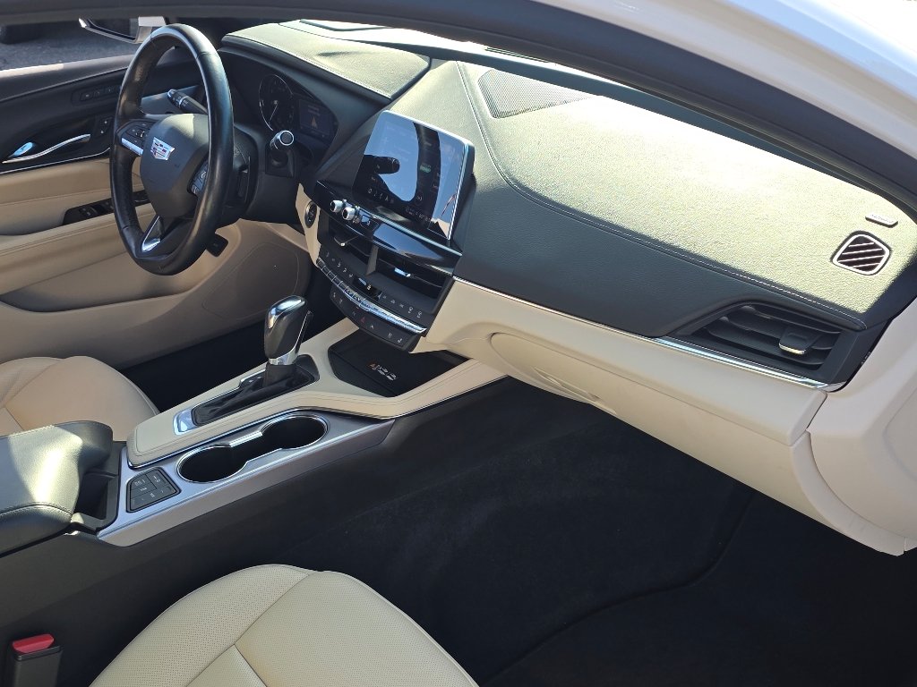 Certified Used 2023 Crystal White Tricoat Cadillac Premium Luxury image 21