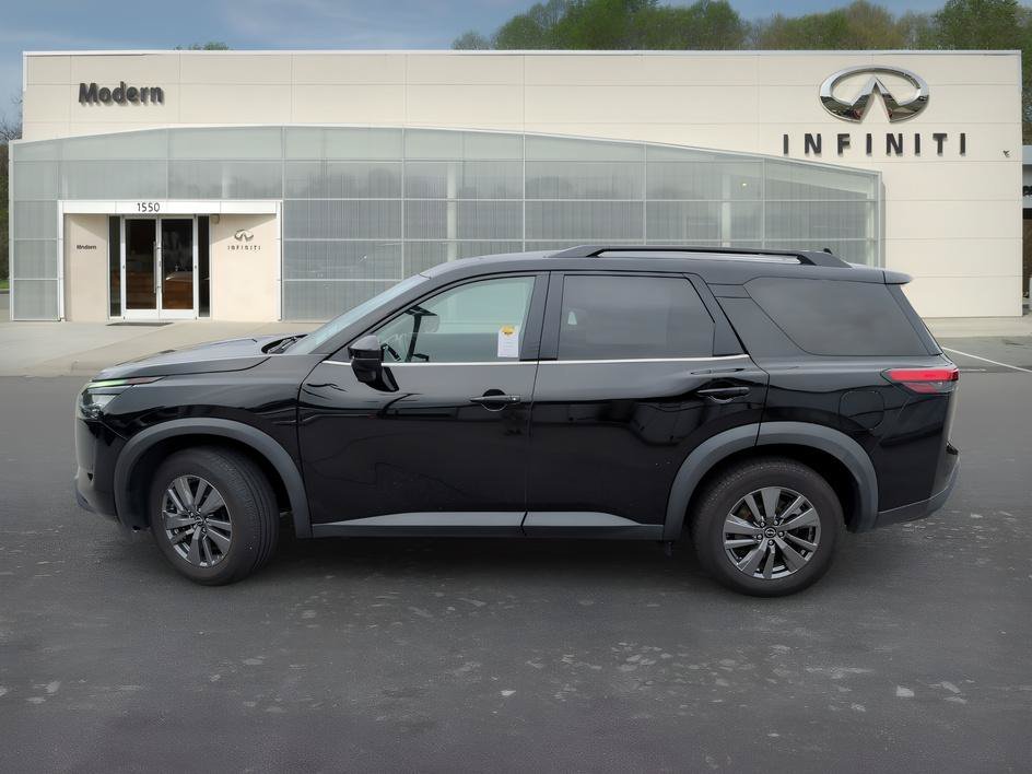 Used 2024 Super Black Nissan SV image 6