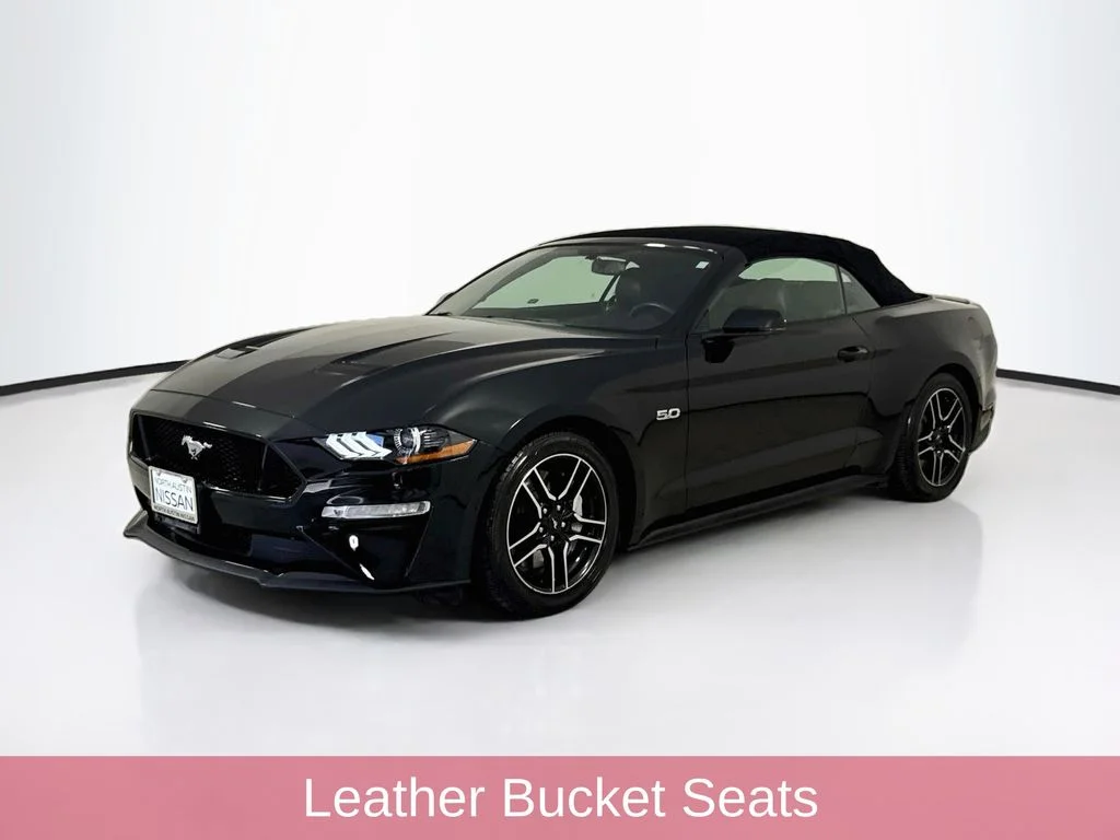 Used 2018 Black Ford GT Premium image 3