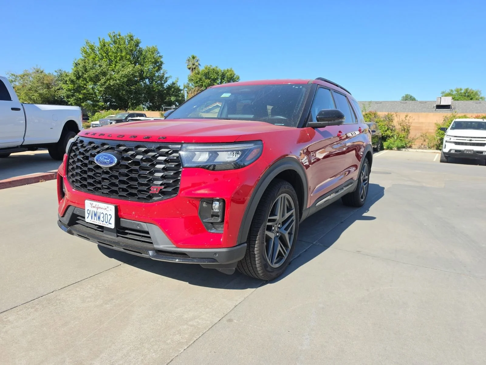 2025 Ford Explorer ST (PL535)'s photo