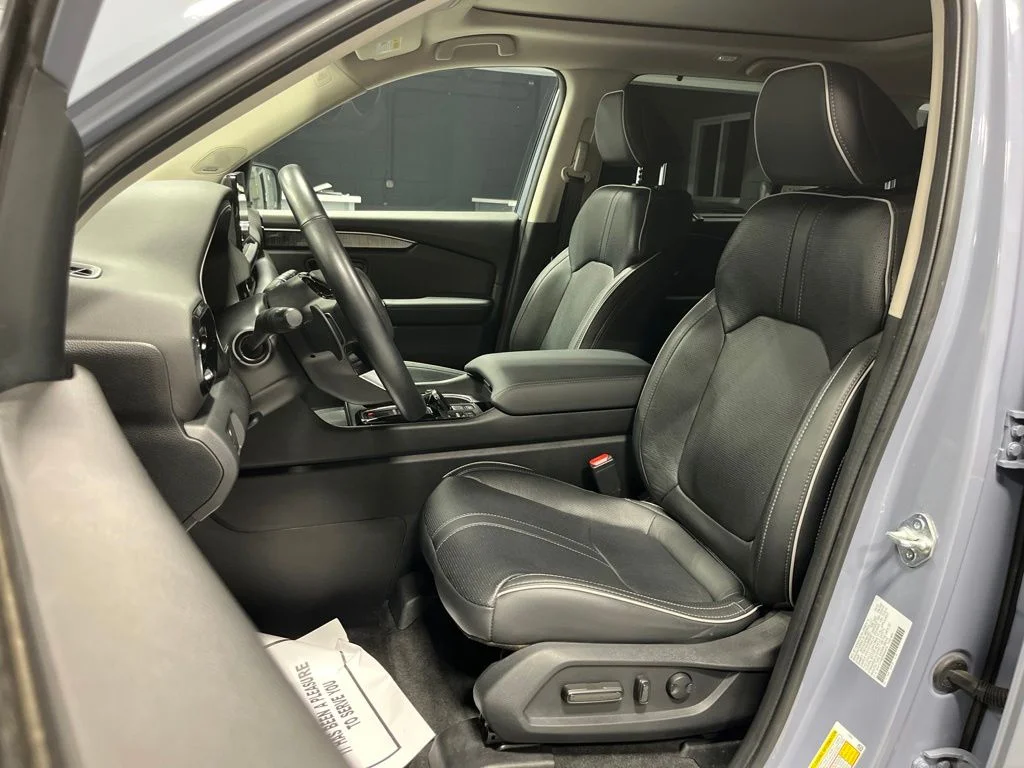 Certified Used 2023 Sonic Gray Pearl Honda AWD ELITE image 12