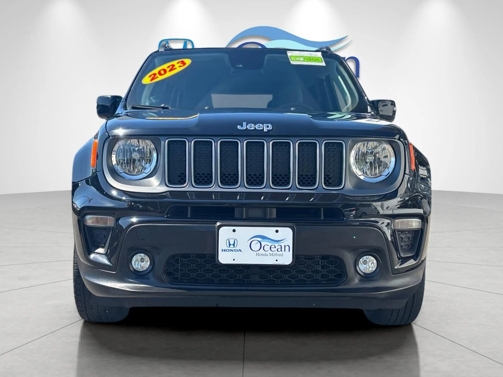Used 2023 Black Clearcoat Jeep Limited image 8