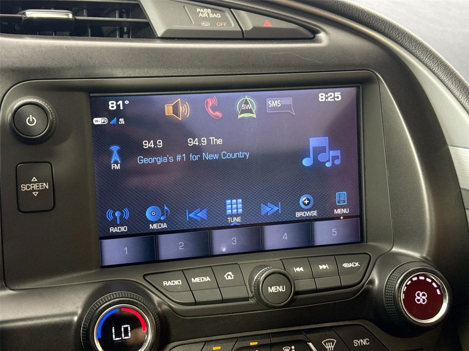 Used 2018 Arctic White Chevrolet Grand Sport 1LT image 22