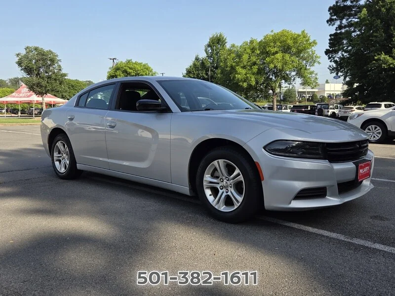Used 2023 Triple Nickel Clearcoat DODGE SXT RWD image 7