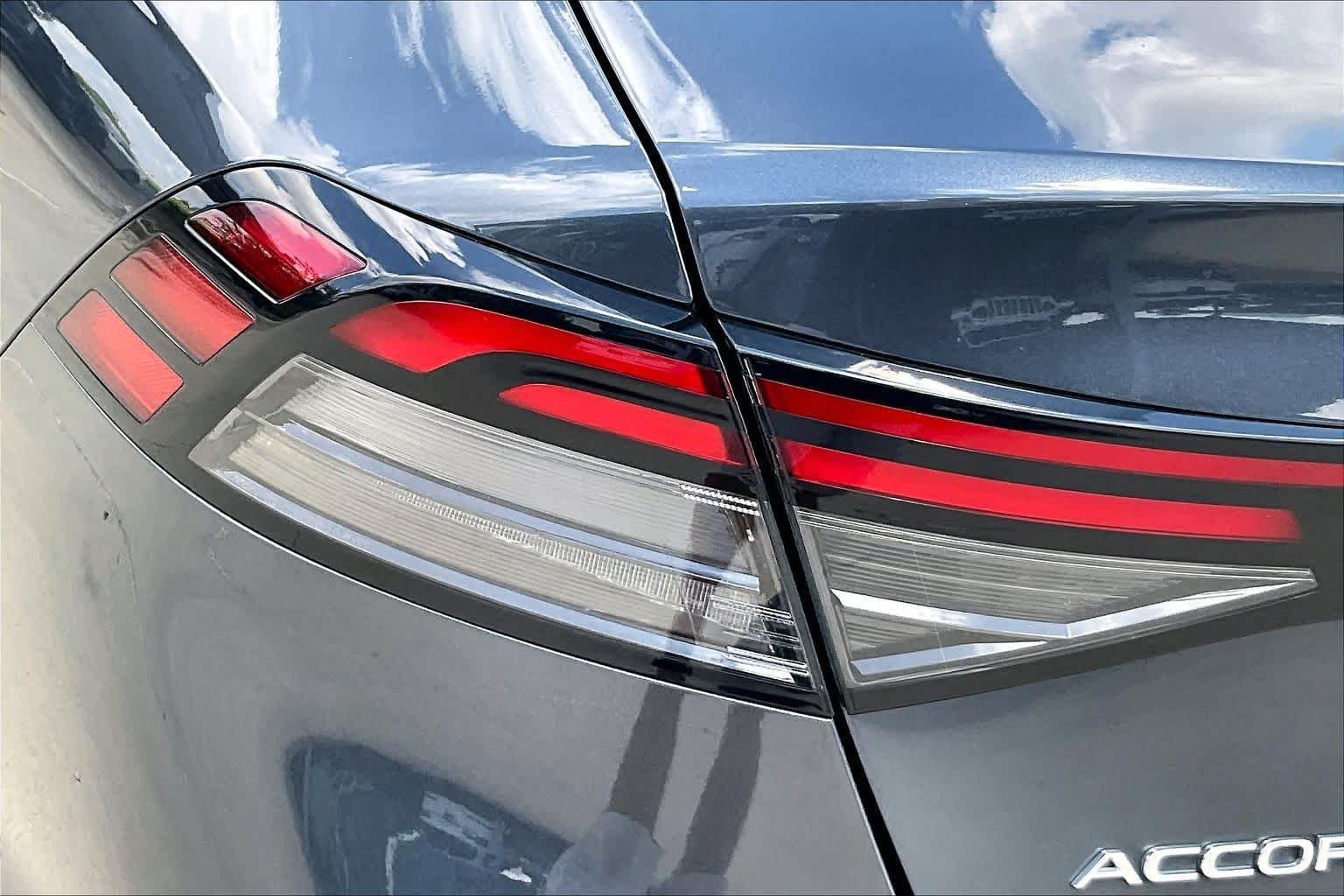 Used 2023 Meteorite Gray Metallic Honda EX image 27