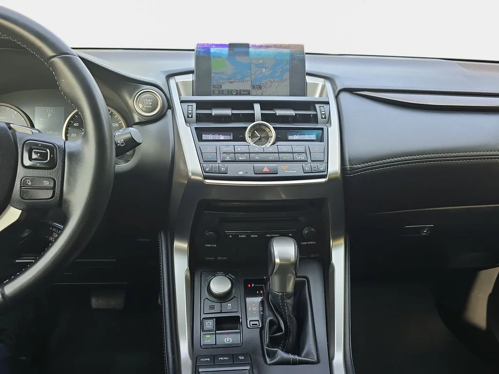 Used 2015 Silver Lexus 200t image 23