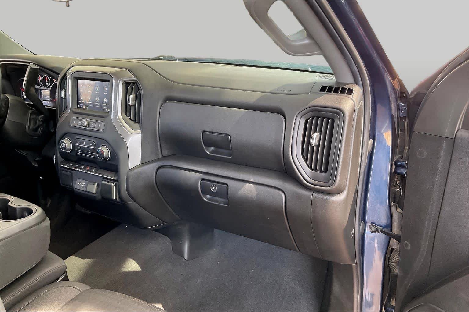 Used 2022 Northsky Blue Metallic Chevrolet Custom image 16