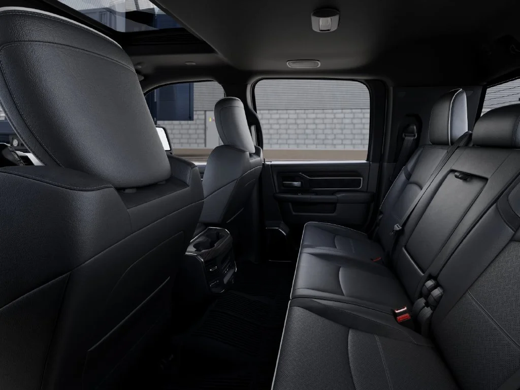 New 2027 Bright White Clear-Coat Exterior Paint RAM Laramie image 23