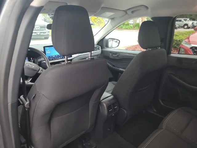 Used 2025 Gray Ford Active image 13