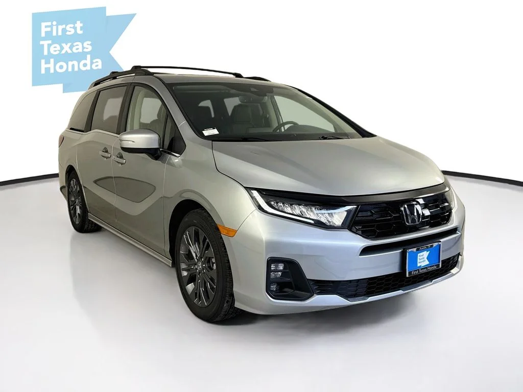 New 2026 Solar Silver Metallic Honda Touring image 1