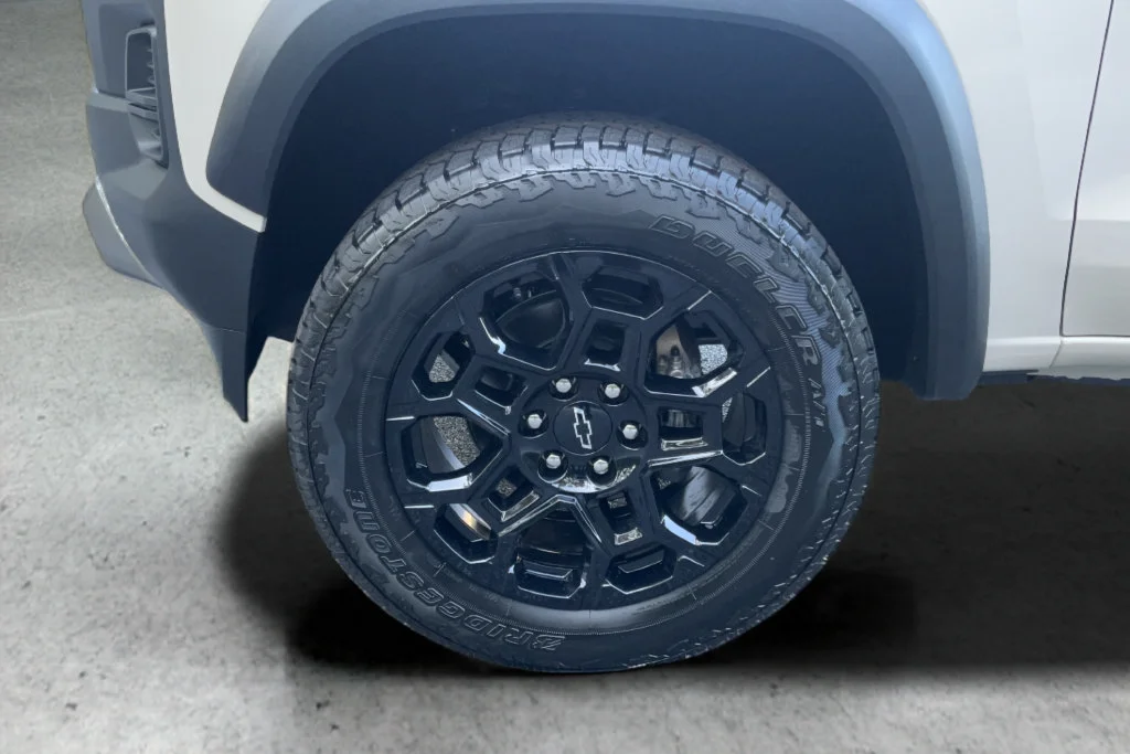 2026 Chevrolet Colorado Trail Boss - Photo 23