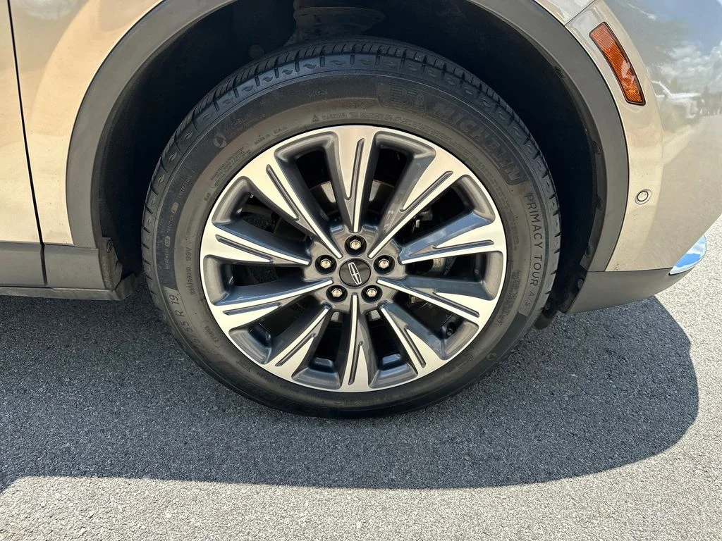 Used 2020 Brown Lincoln Reserve image 13