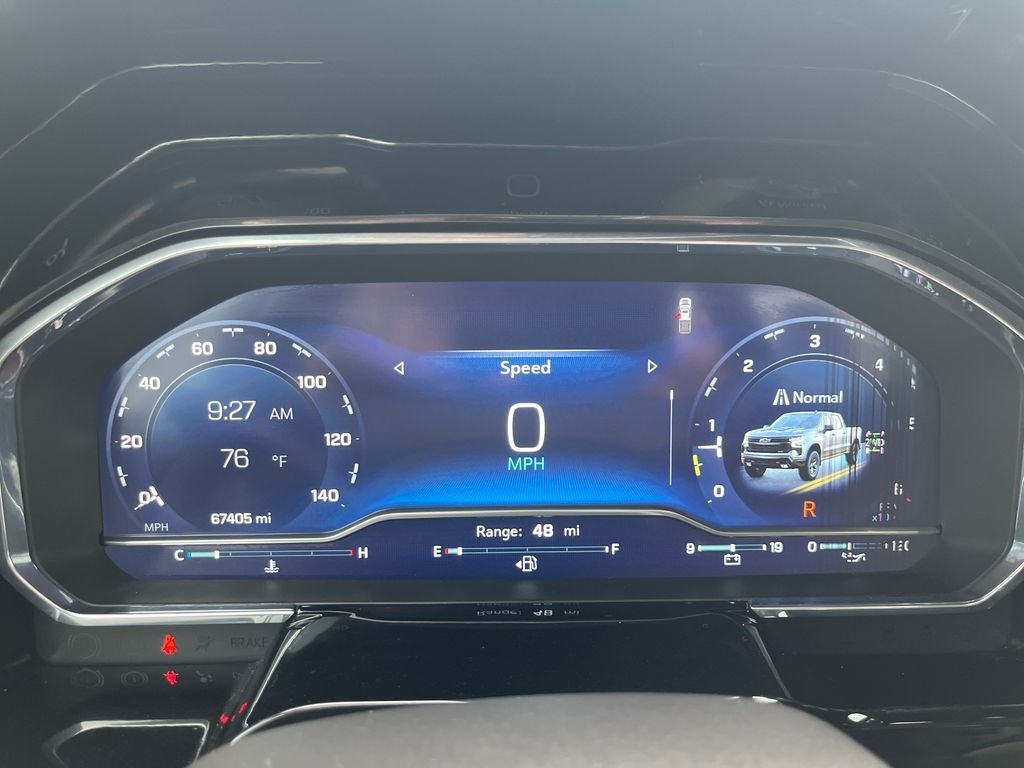 Used 2023 White Chevrolet LT Trail Boss image 17