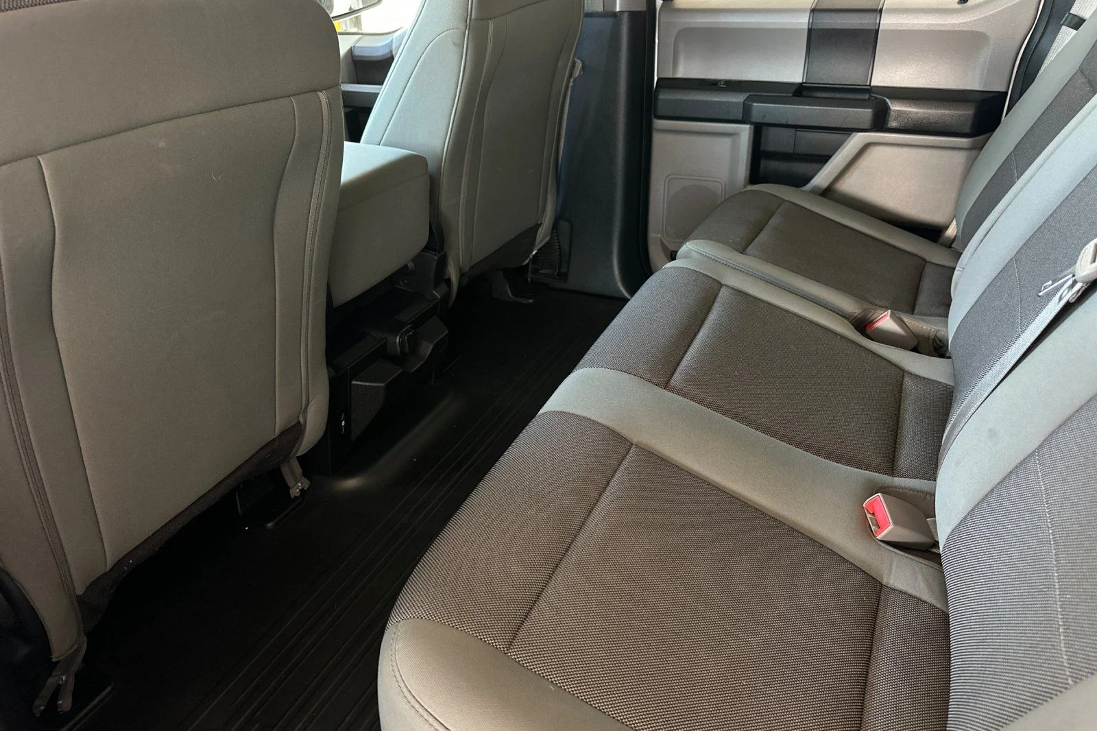Certified Used 2019 White Ford XL image 11