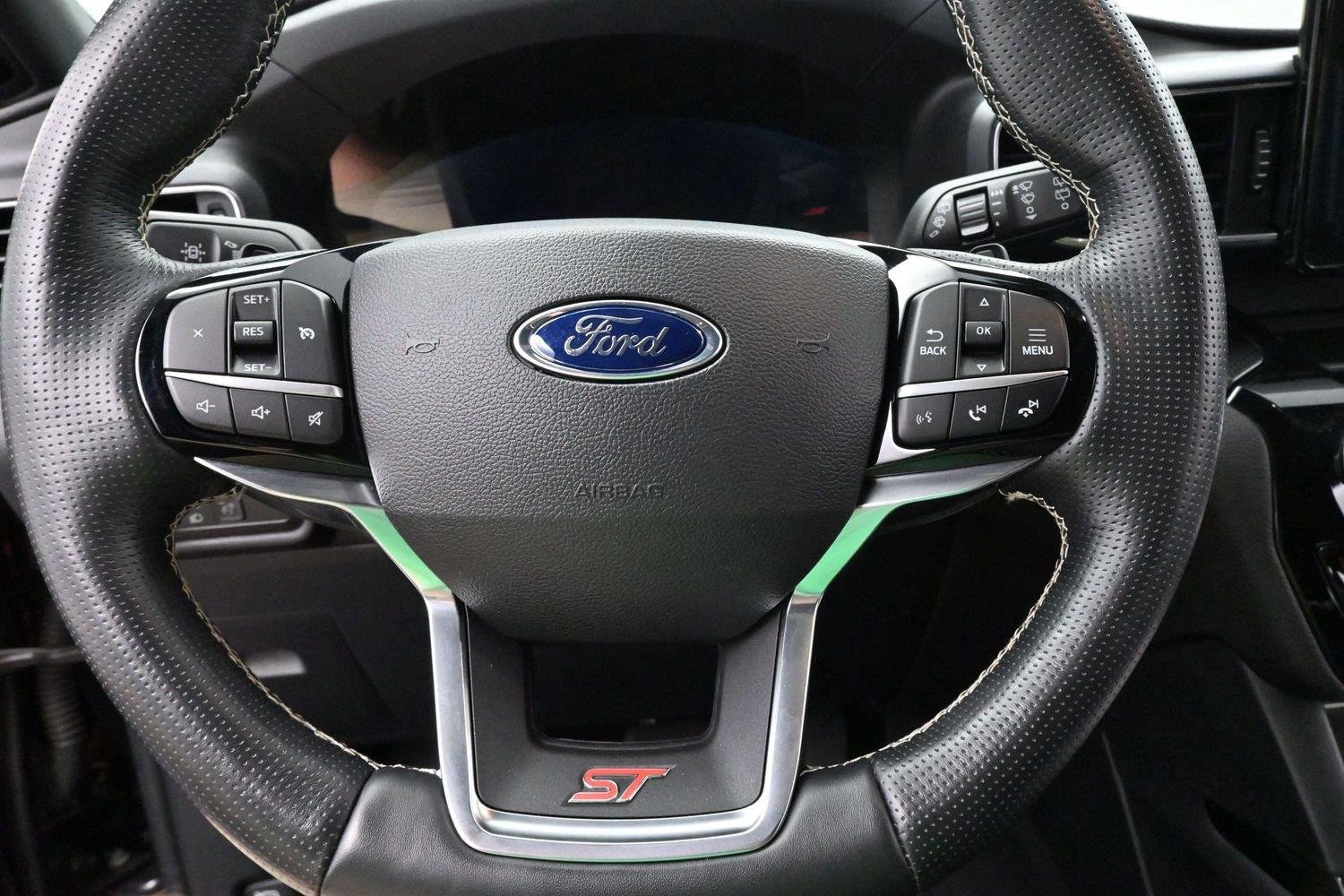 Used 2022 Agate Black Ford ST image 18