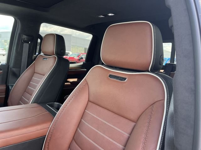 Used 2025 Gray GMC Denali Ultimate image 11