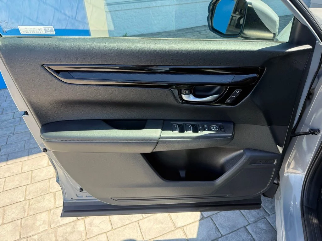 Used 2023 Gray Honda EX-L image 32